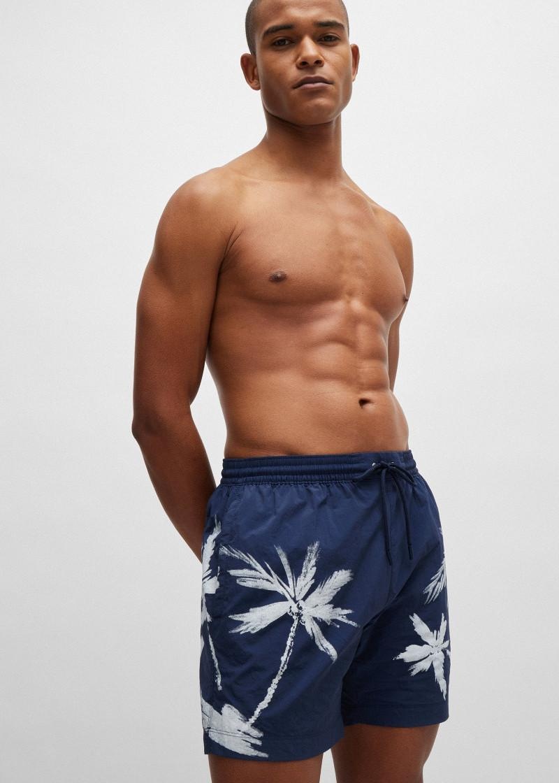 Hugo Boss Printed Pattern Shorts In Black