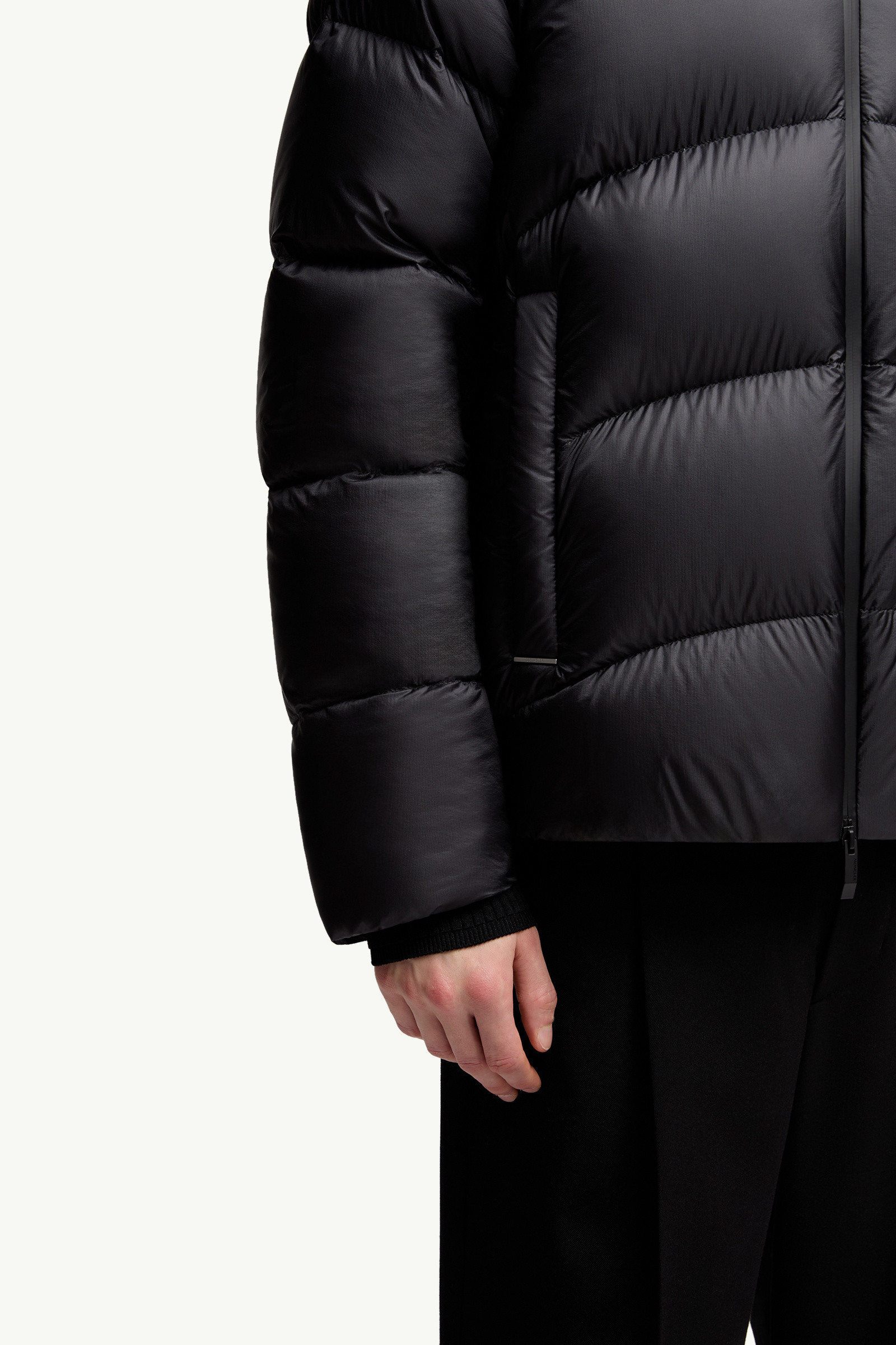 Moncler Fulcran Hooded Short Down Jacket In Black