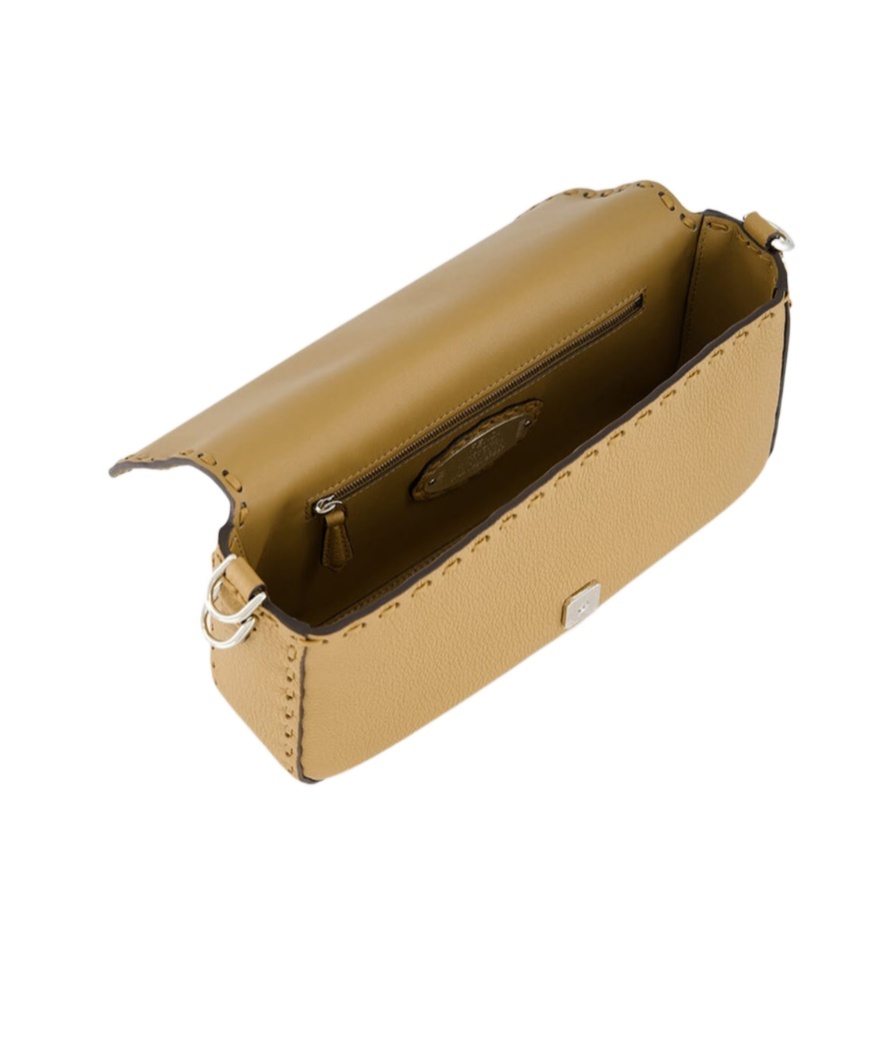 Fendi Baguette Shoulder Bag In Nude