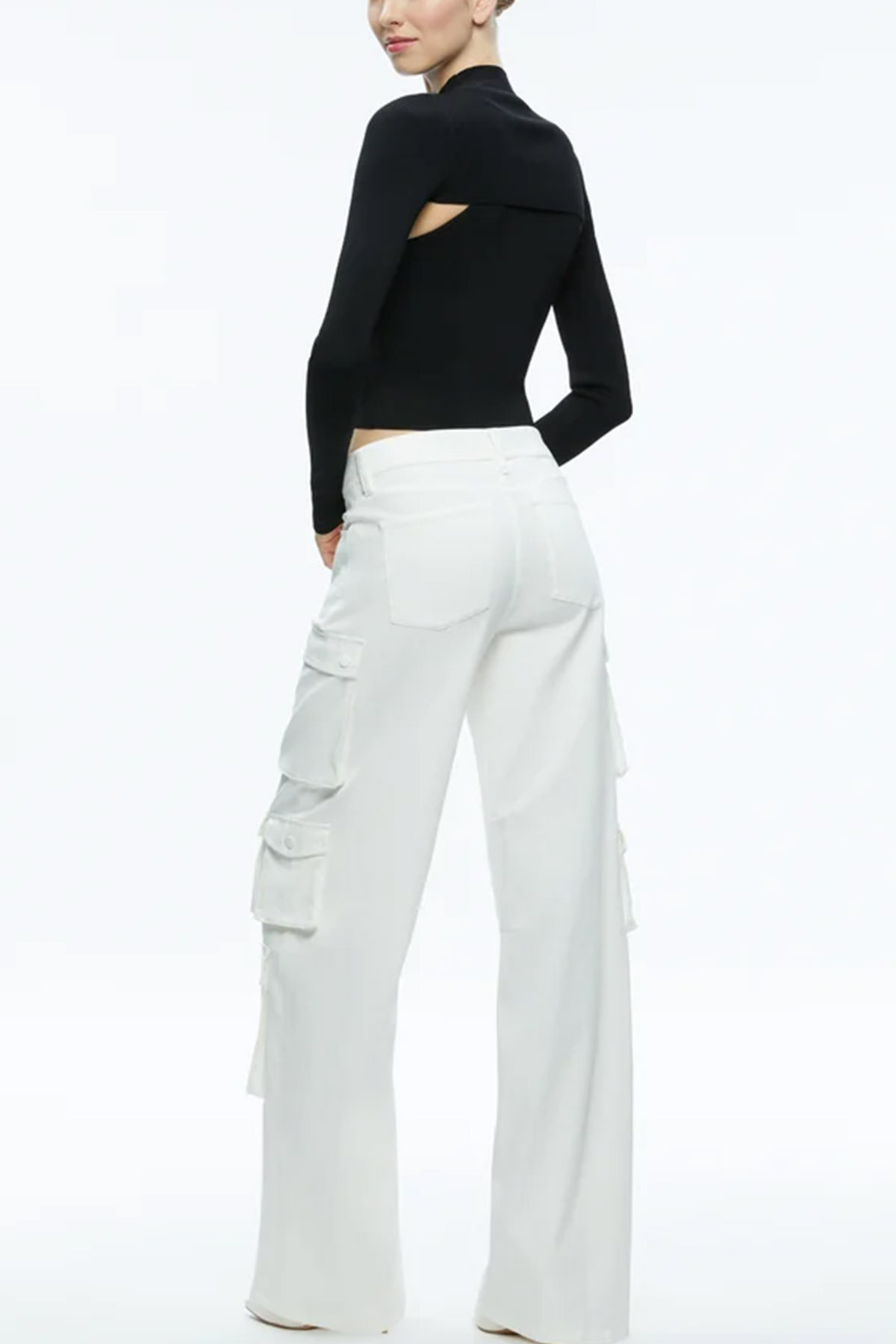 Alice And Olivia Olympia Mid-rise Baggy Cargo Pants In White