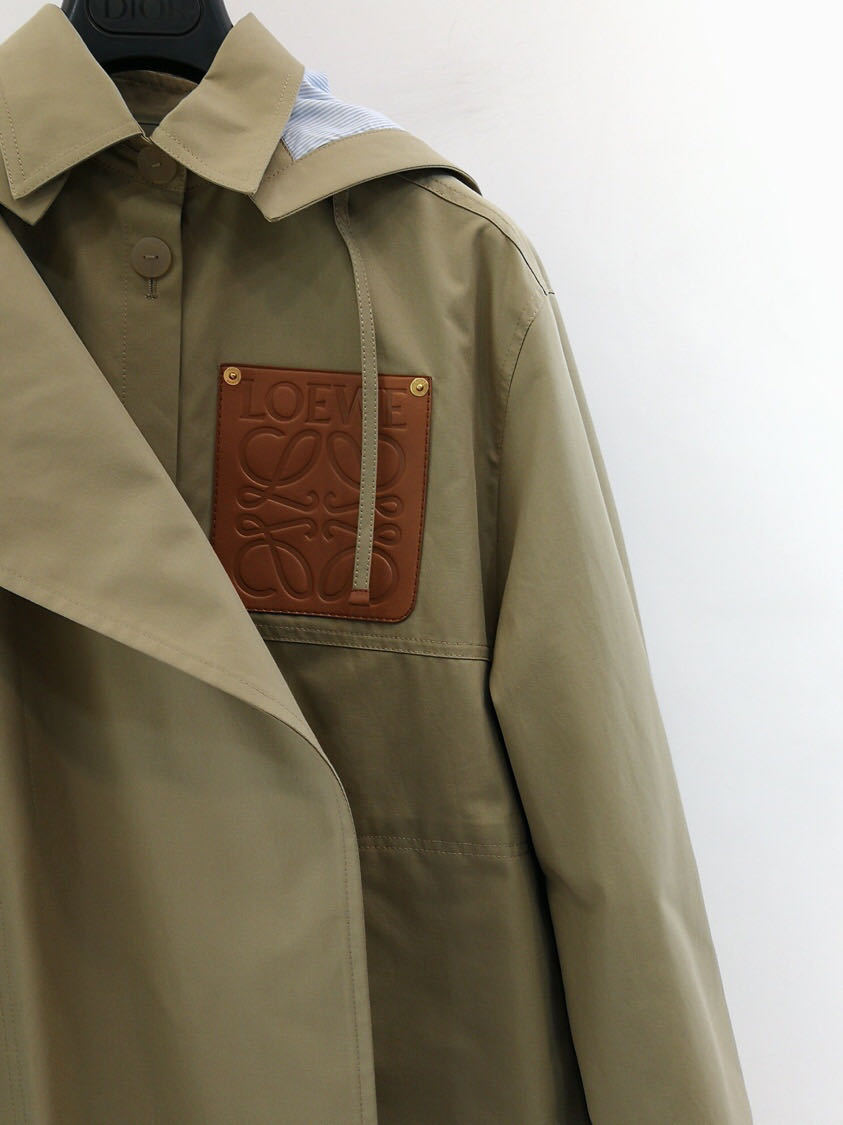 Loewe Hooded Parka In Gray