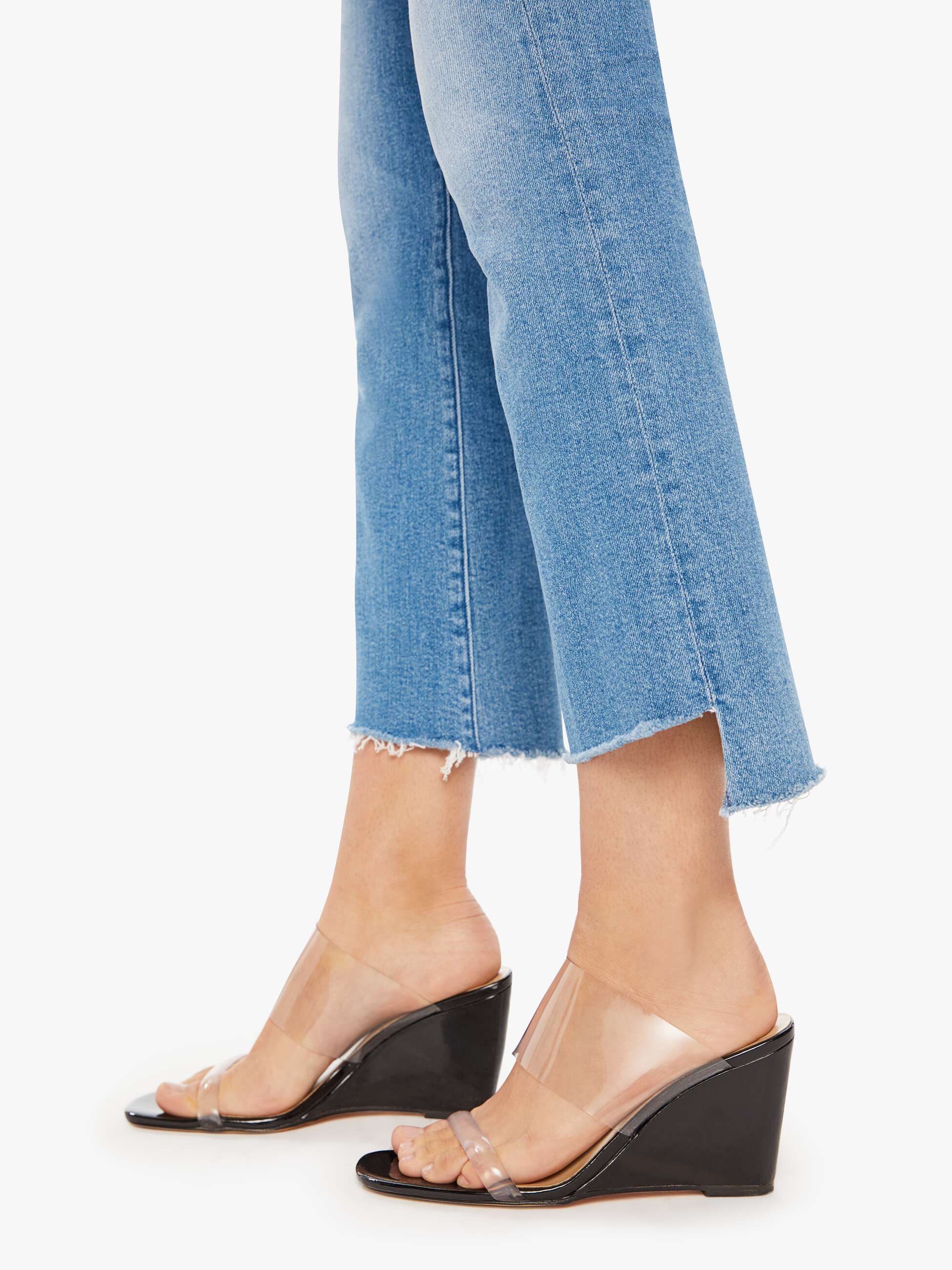 Mother The Insider Cropped Jeans In Blue