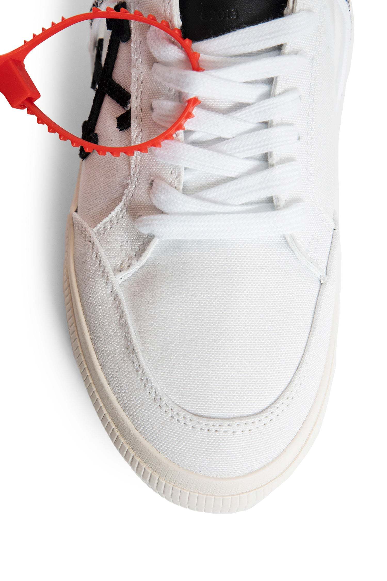 Off-white New Low-top Vulcanized Sneakers In White