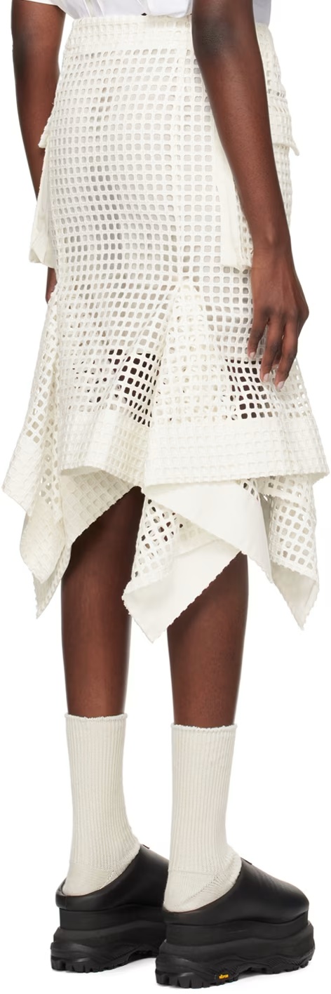 Sacai Mesh Design Half-length Skirt In White