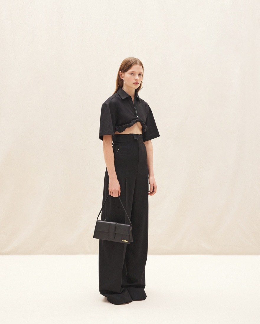 Jacquemus High-waisted Loose Casual Pants In Black