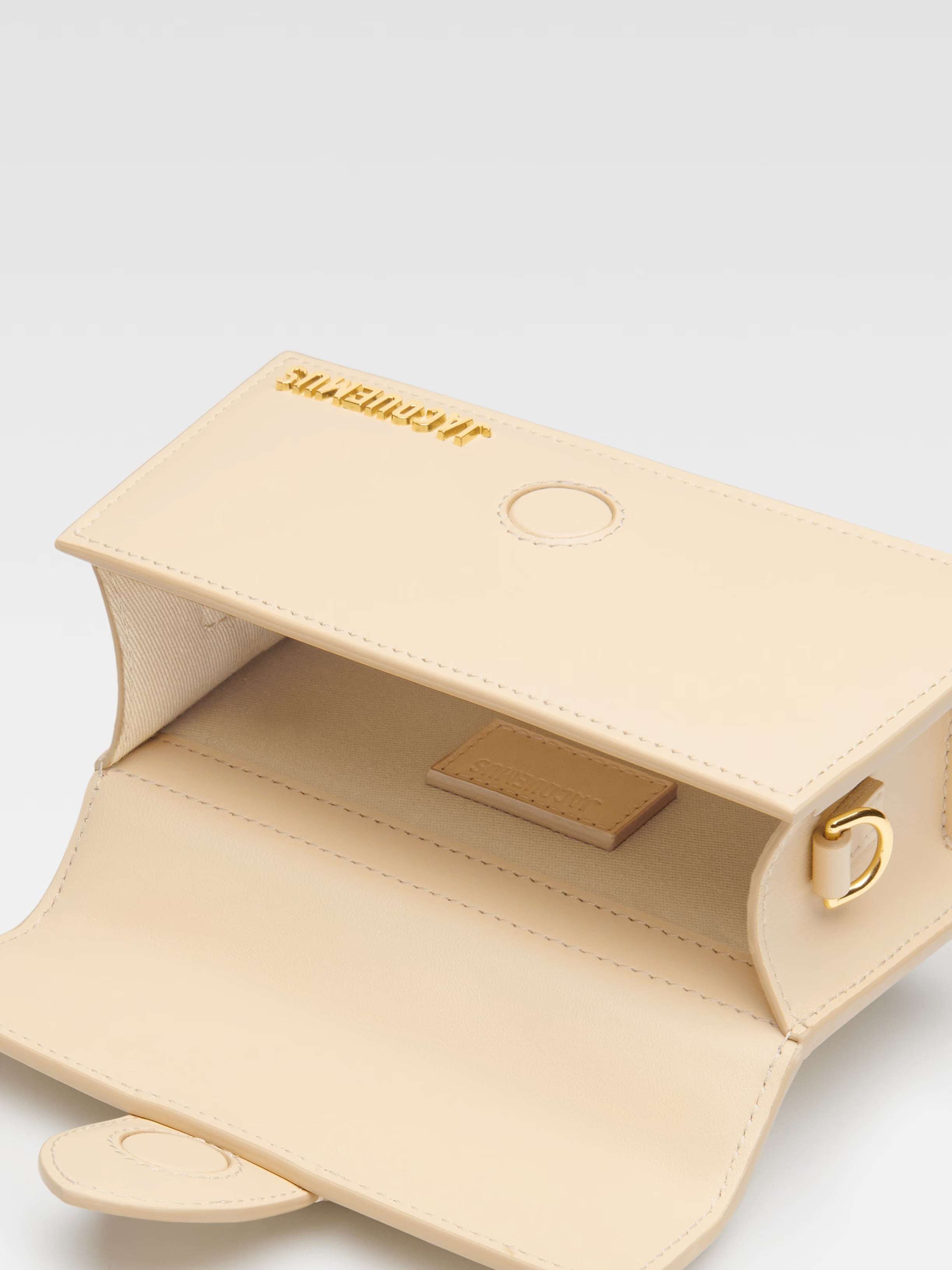 Jacquemus Le Grand Bambino Bag Women In Neutral