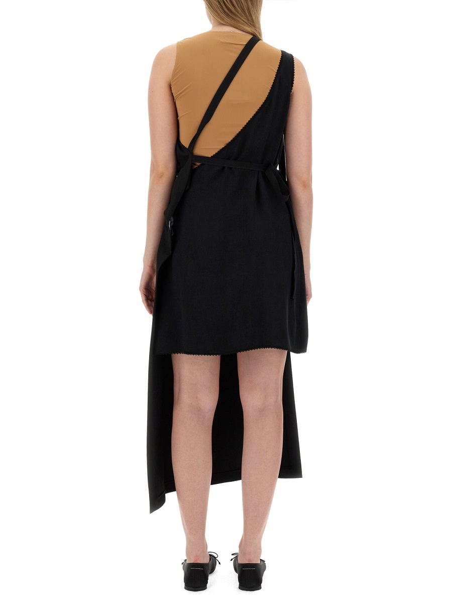 Mm6 Maison Margiela Asymmetric-neck Twill Top In Black