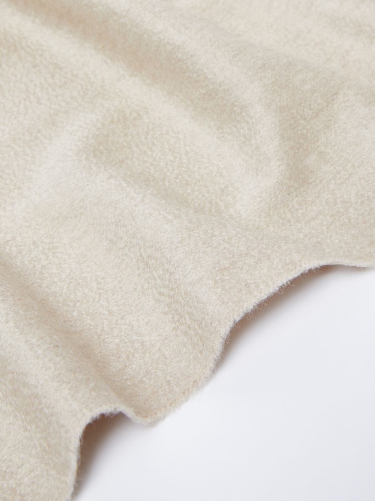 Max Mara Cashmere Shawl With Letter Embroidery In Nude
