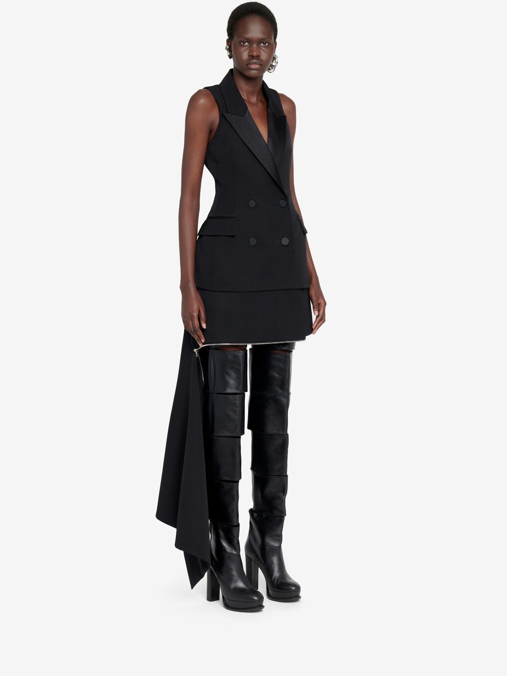 Alexander Mcqueen Zip Slash Mini Skirt In Black