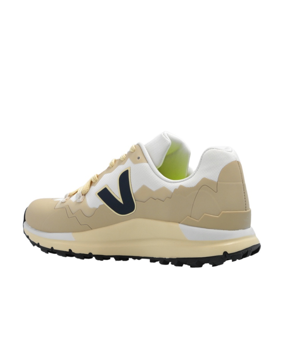 Veja Mountain-panelled Low-top Sneakers In Nude