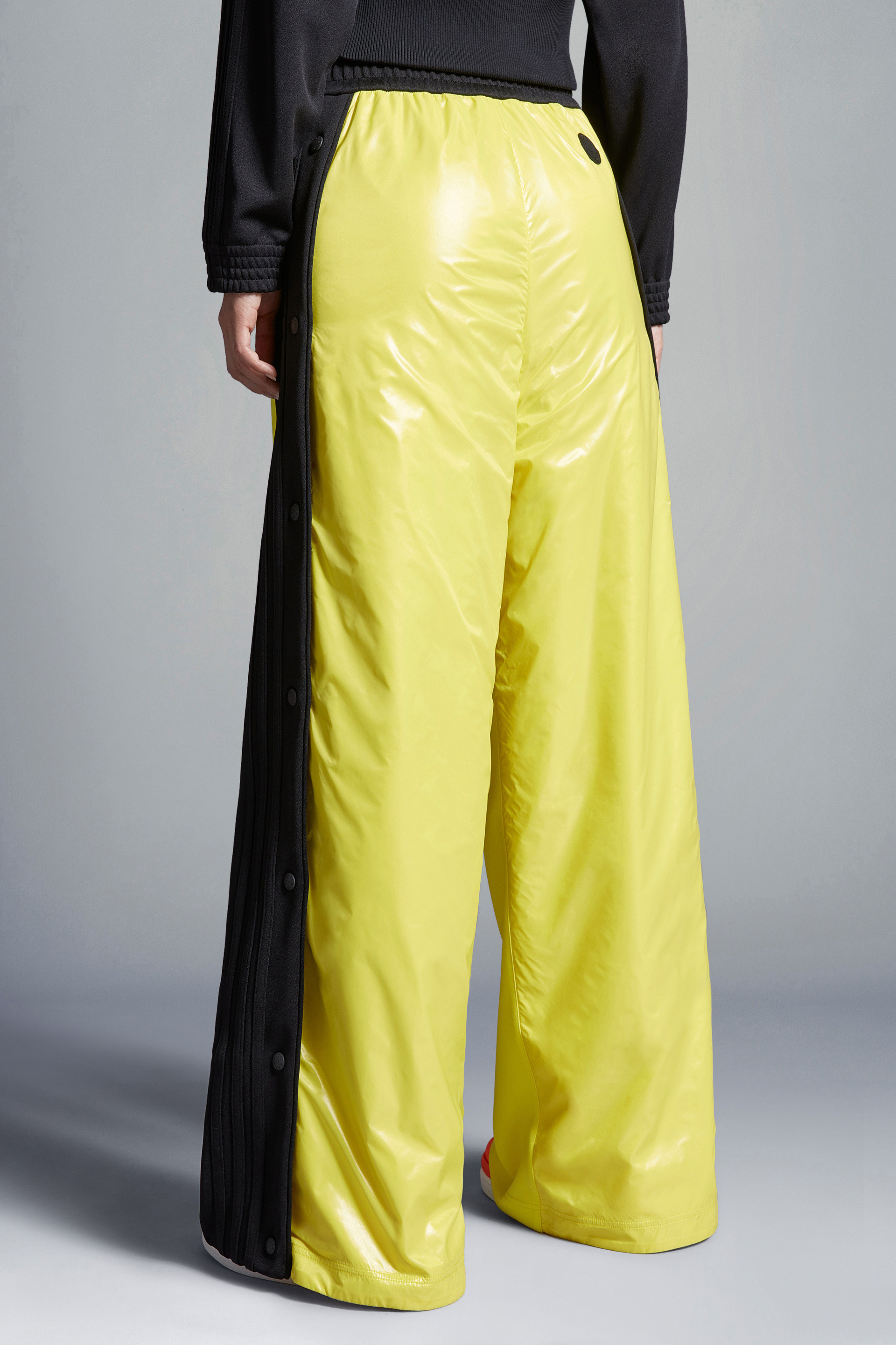 Moncler Relaxed Fit Sweatpants With Contrasting Side Stripes In Yellow