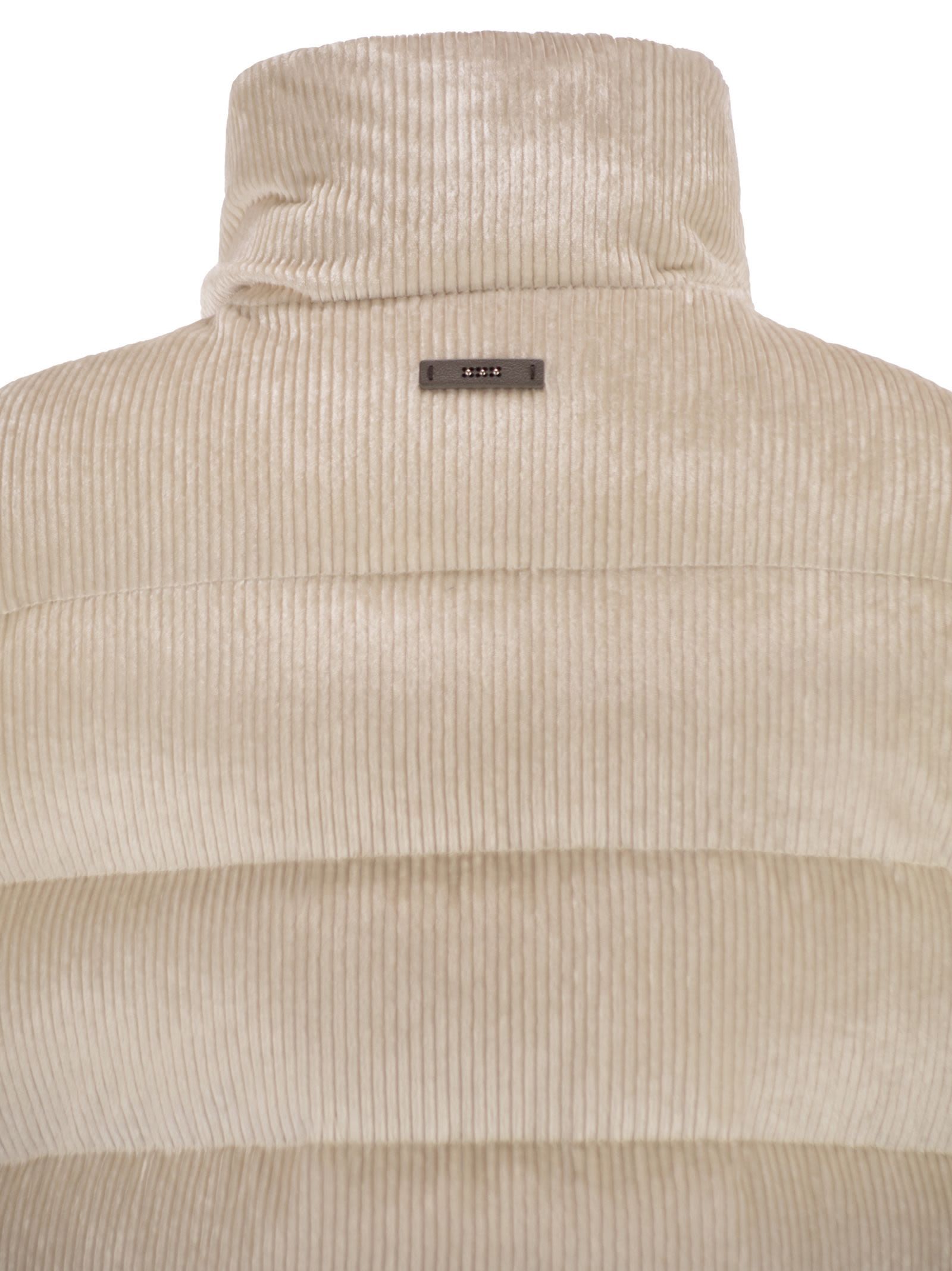 Peserico Down And Viscose Velvet Waistcoat In Brown