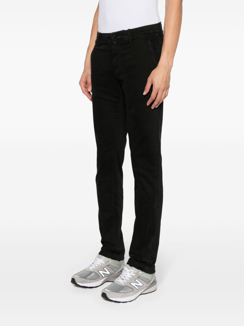 Jacob Cohen Bobby Mid-rise Tapered Chinos In Black