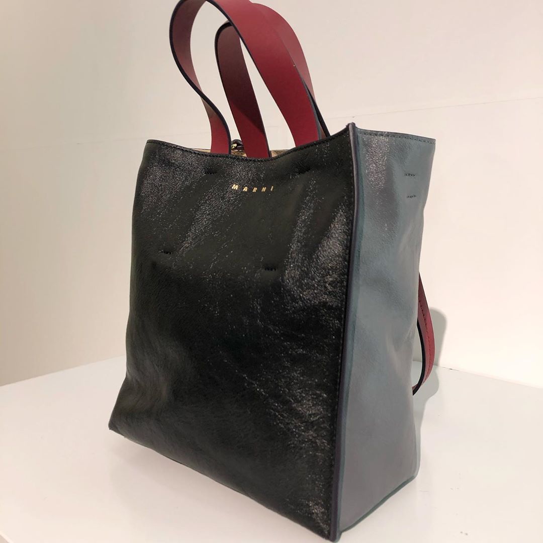 Shop Marni Museo Tote Bag In Black