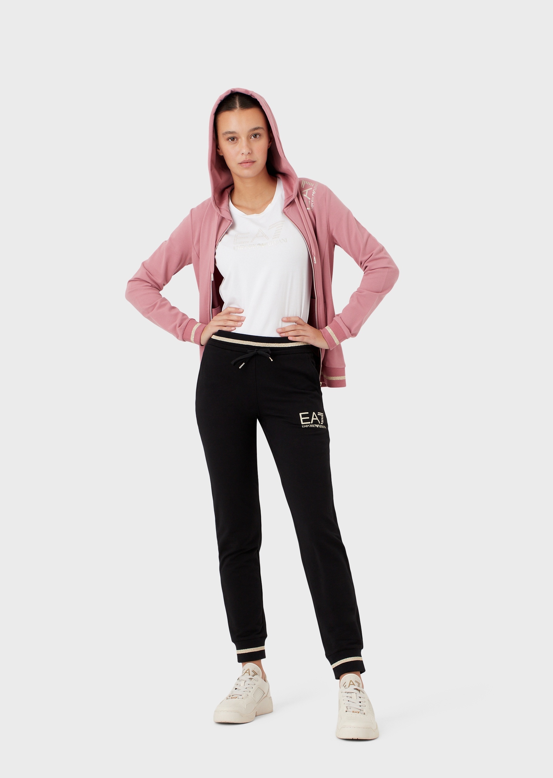 EA7 HOODED ZIPPER SWEATER AND SWEATPANTS SUIT 