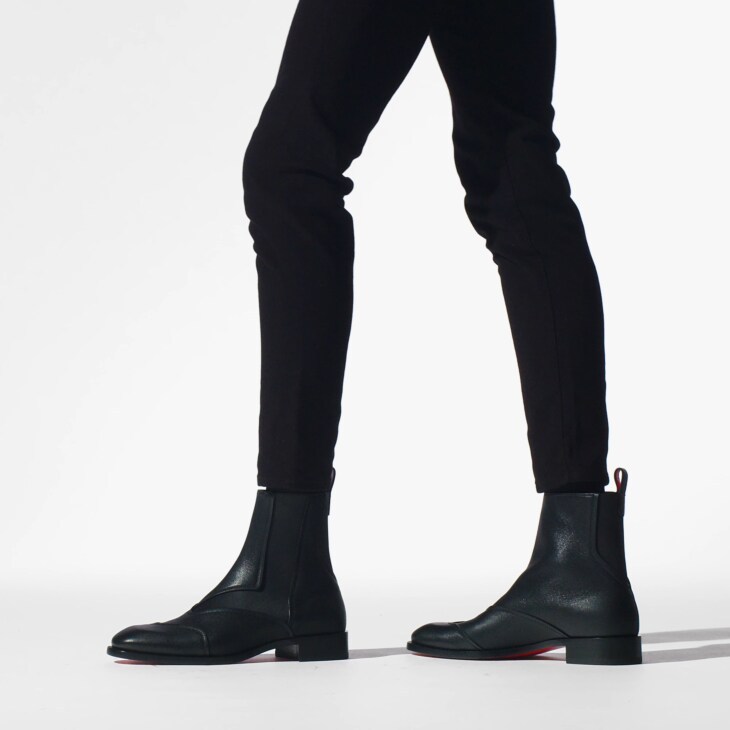 Christian Louboutin Boabi Leather Chelsea Boots In Black