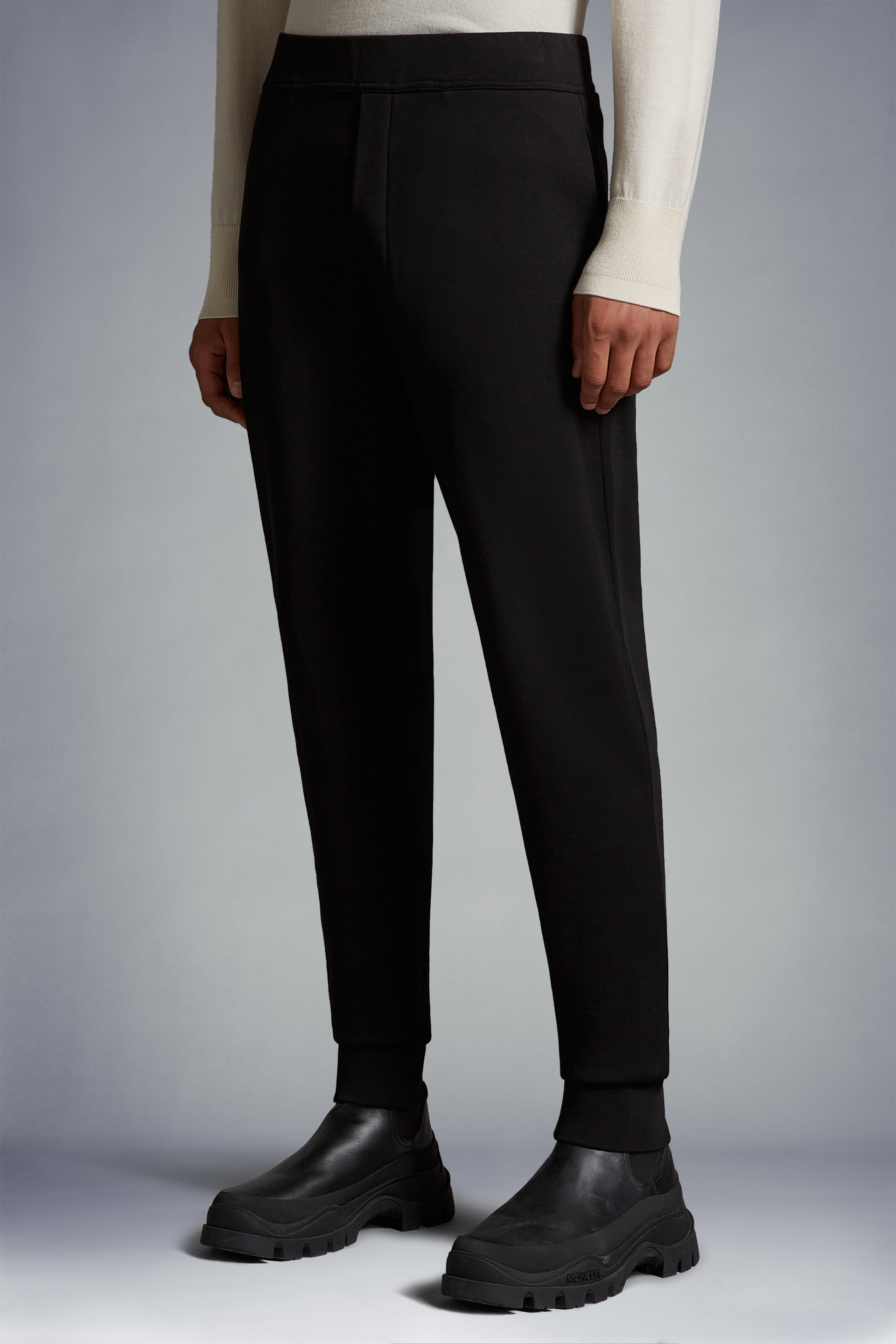 Moncler Cotton Trousers With Belt Loops And Pockets In Black
