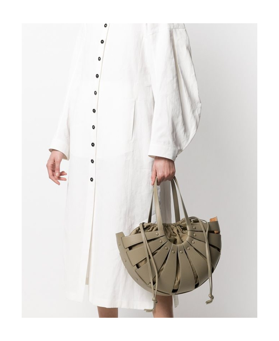Bottega Veneta The Shell Bag In Green
