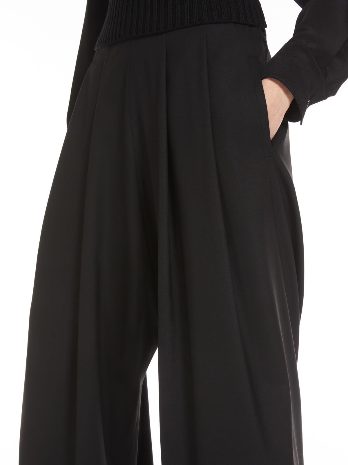 Max Mara Stretch Wool Pants In Black