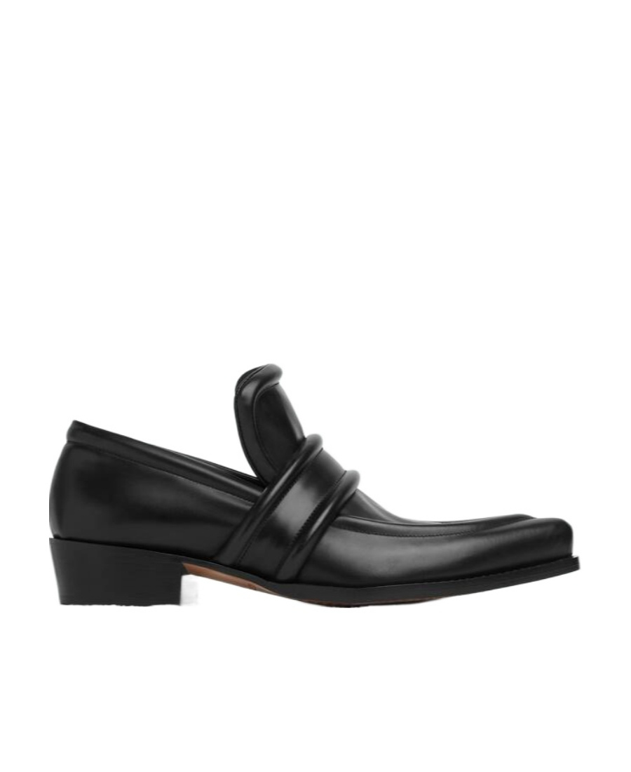 Bottega Veneta Pointed Loafer Shoes In Black