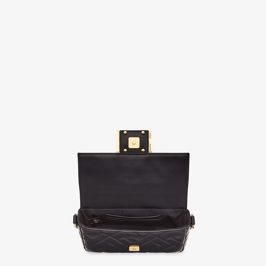 Fendi Baguette Shoulder Bag In Black