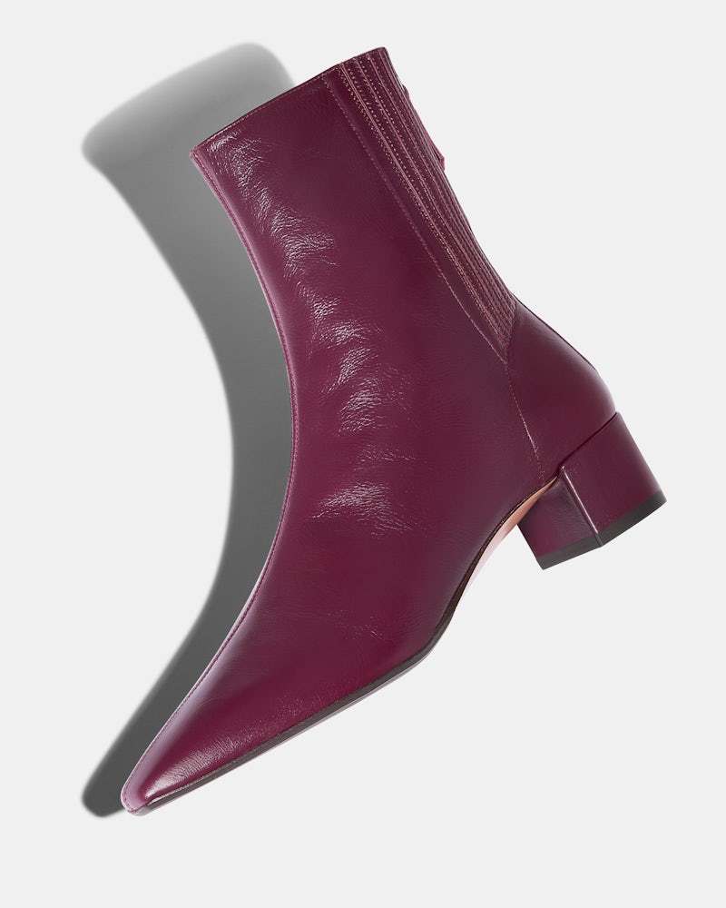 Aquazzura Square Toe Ankle Boots In Red