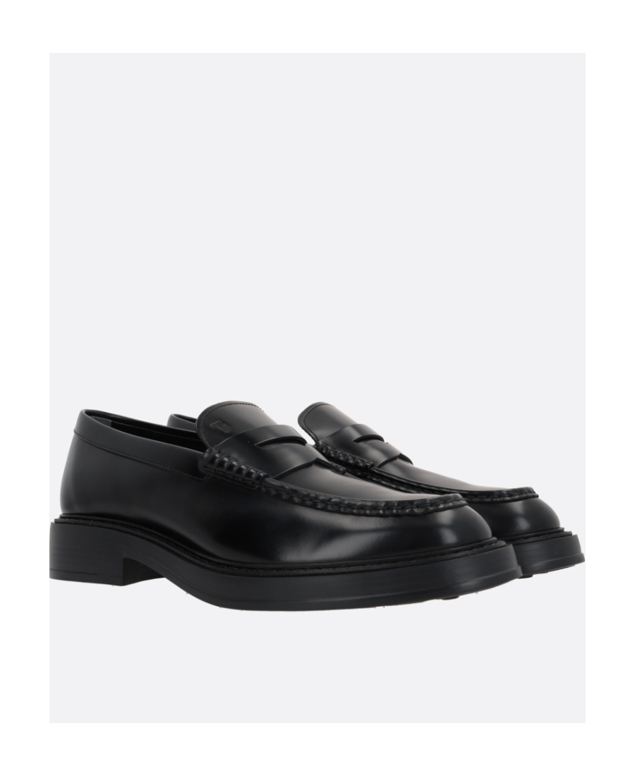 Tod's Smooth Leather Loafers In Black