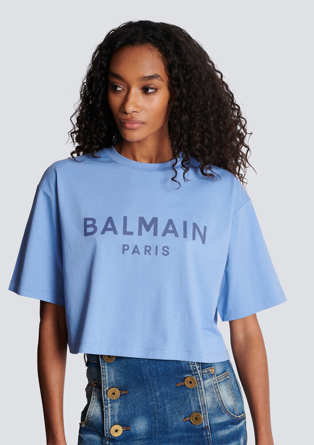 Shop Balmain Cropped Printed Logo T-shirt In Blue