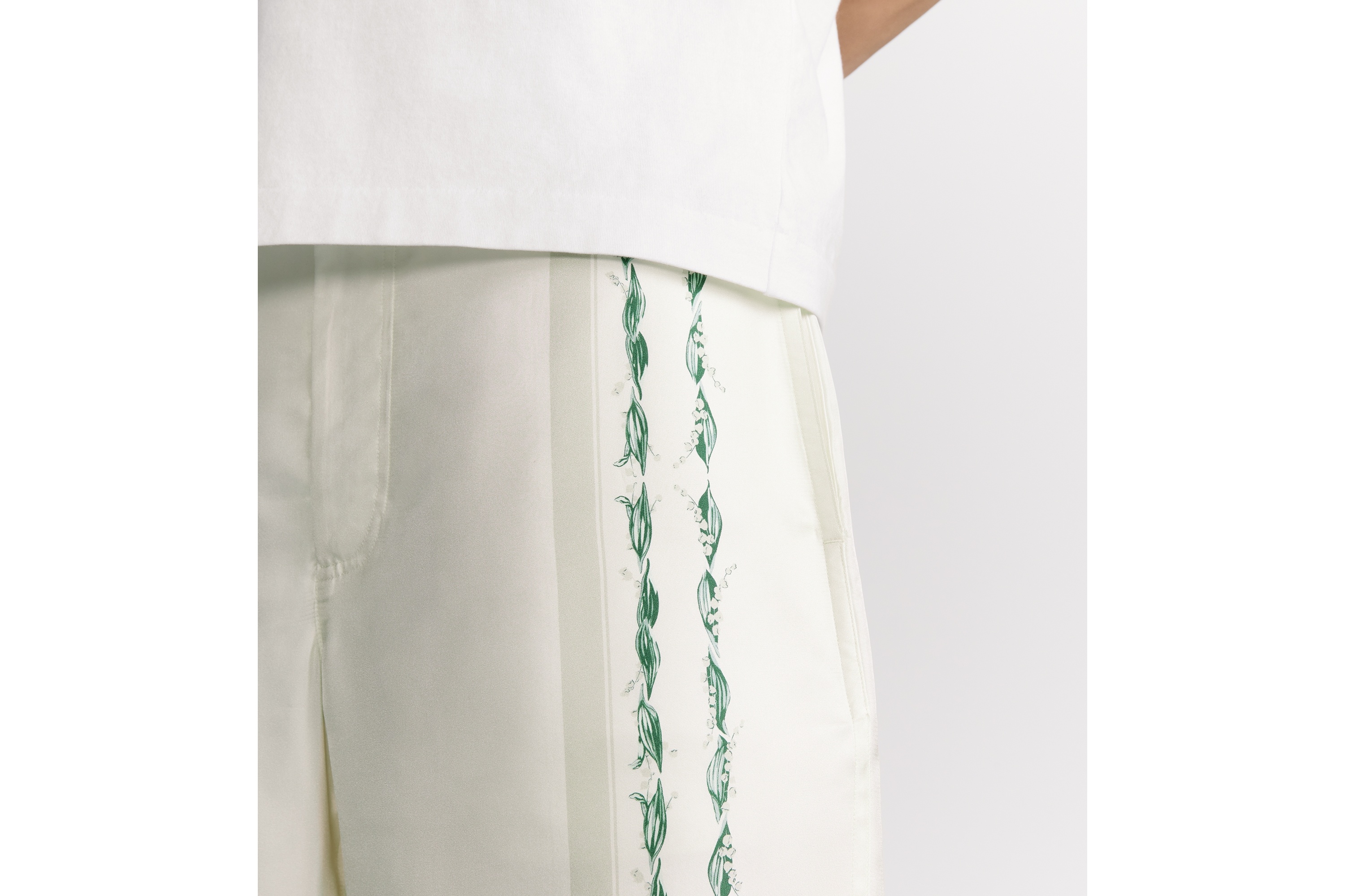 Dior Christian Couture Lily Of The Valley Bermuda Shorts In White
