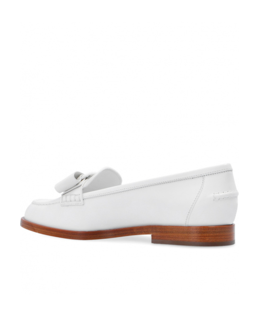 Ferragamo Bowknot Emblem Mocassin Shoes In White