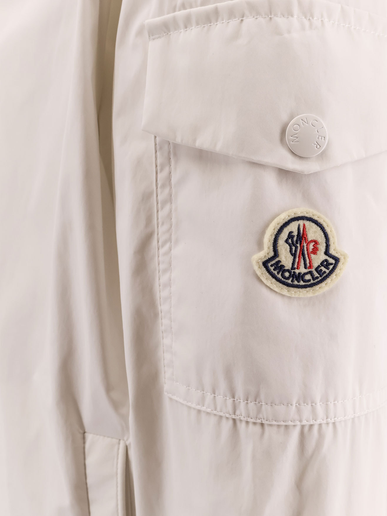 Moncler Long-sleeved Casual Jacket In White