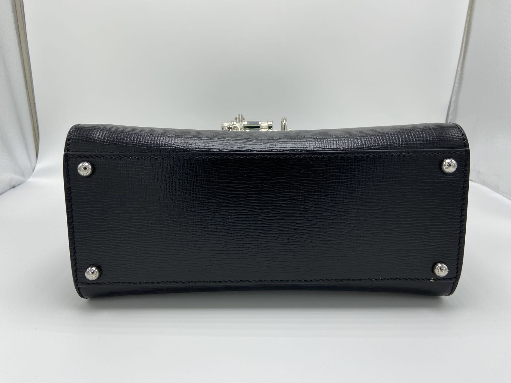 Dolce & Gabbana Flap Shoulder Bag In Black