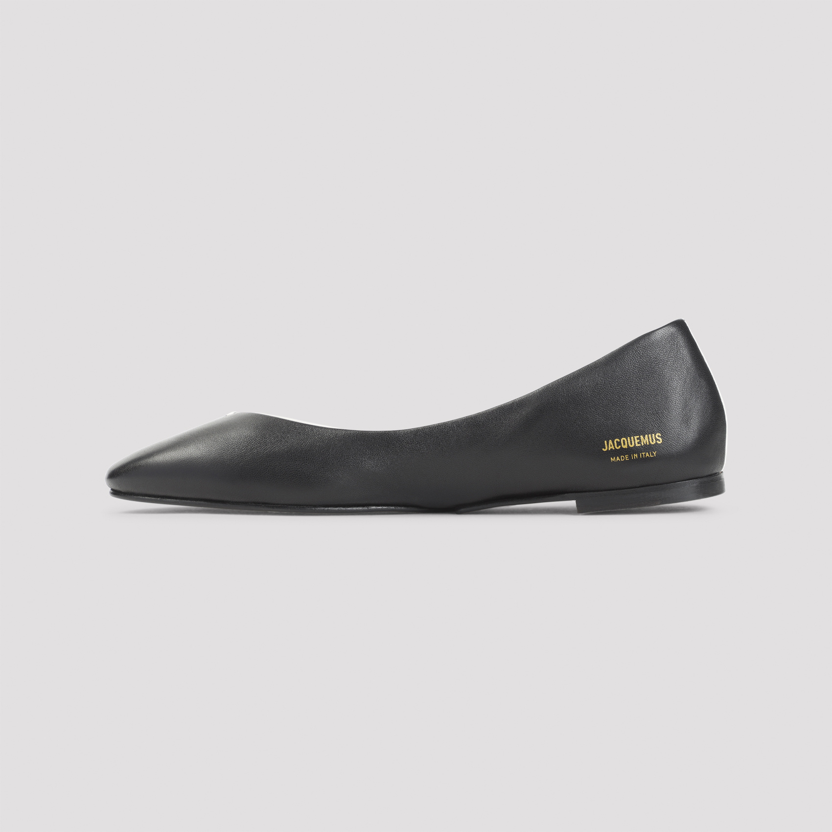 Jacquemus Ovalo Two-tone Ballet Flats In Black