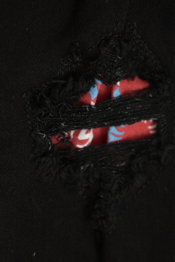 Amiri Distressed Jeans In Black