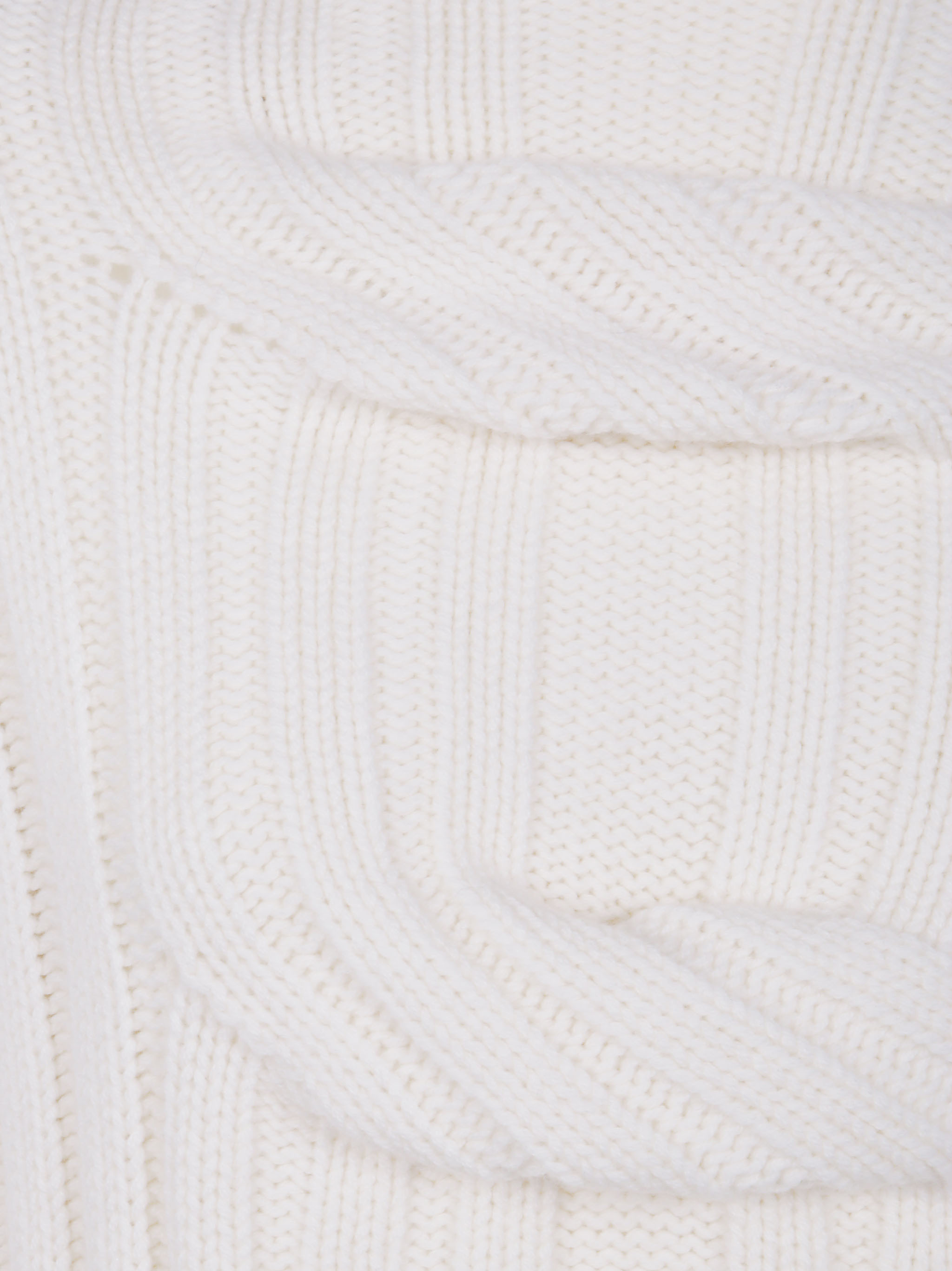 Mrz 3d Braid High Neck Sweater Clothing In White