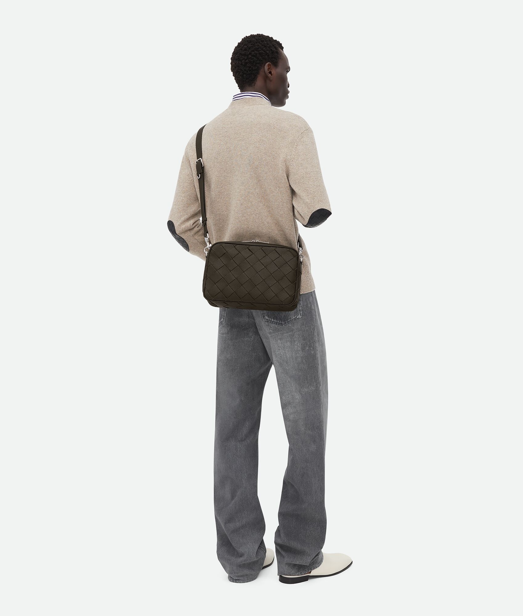 Bottega Veneta Medium Woven Crossbody Bag In Black