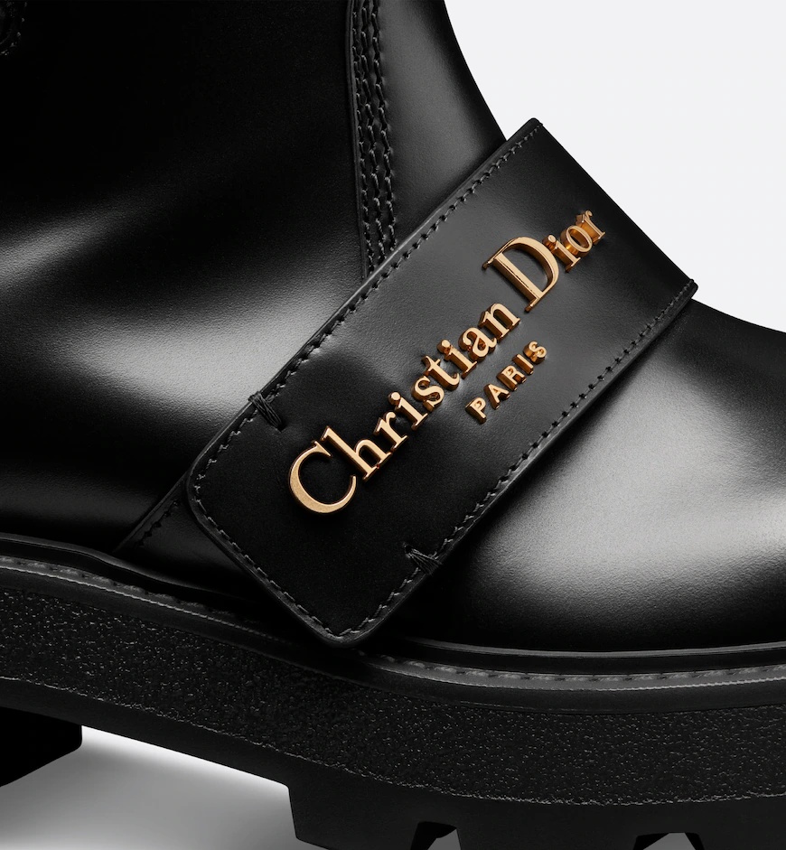 Dior D-quest Logo Short Boots In Black
