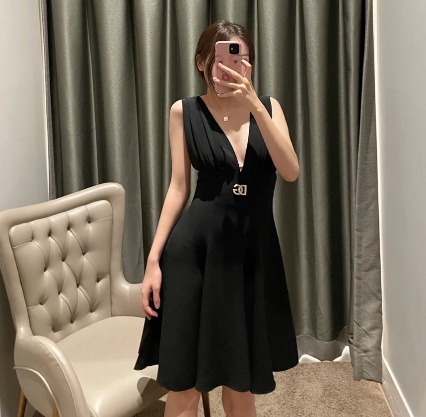 Dolce & Gabbana Logo-plaque V-neck Minidress In Black
