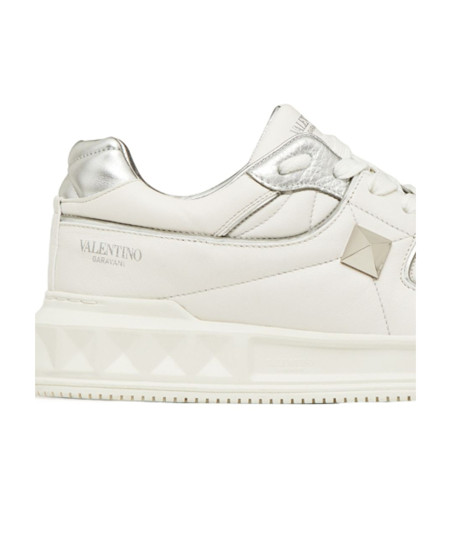 Valentino One Stud Xl Low-cut Sneakers In White