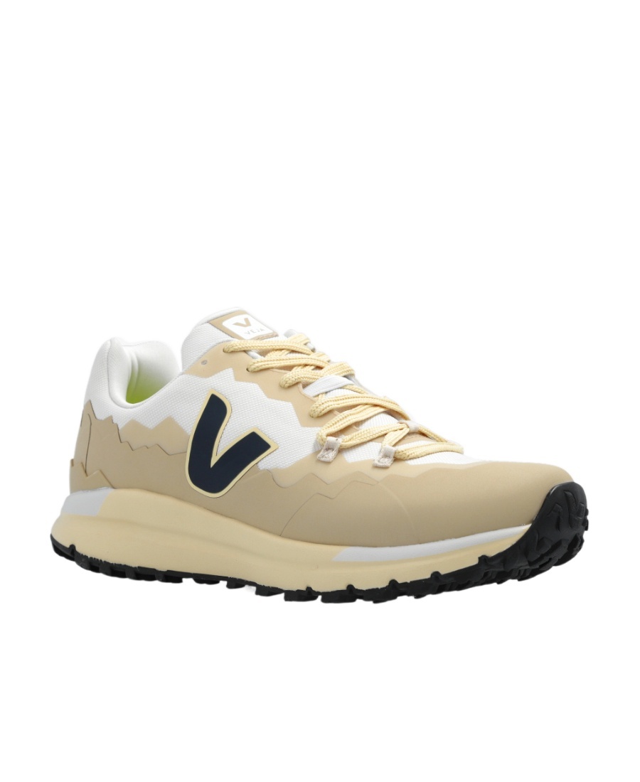 Veja Mountain-panelled Low-top Sneakers In Nude