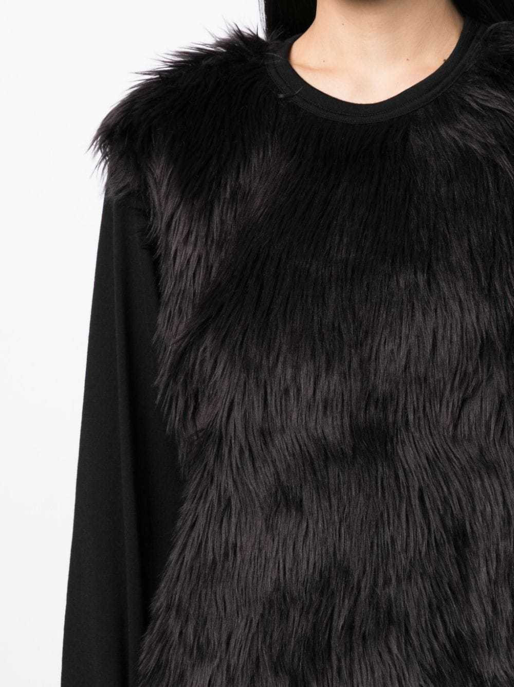 Shop Comme Des Garçons T-shirt With Round Neck And Long Sleeves In Black
