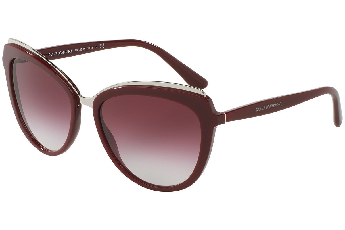 Dolce & Gabbana Logo Sunglasses In Red