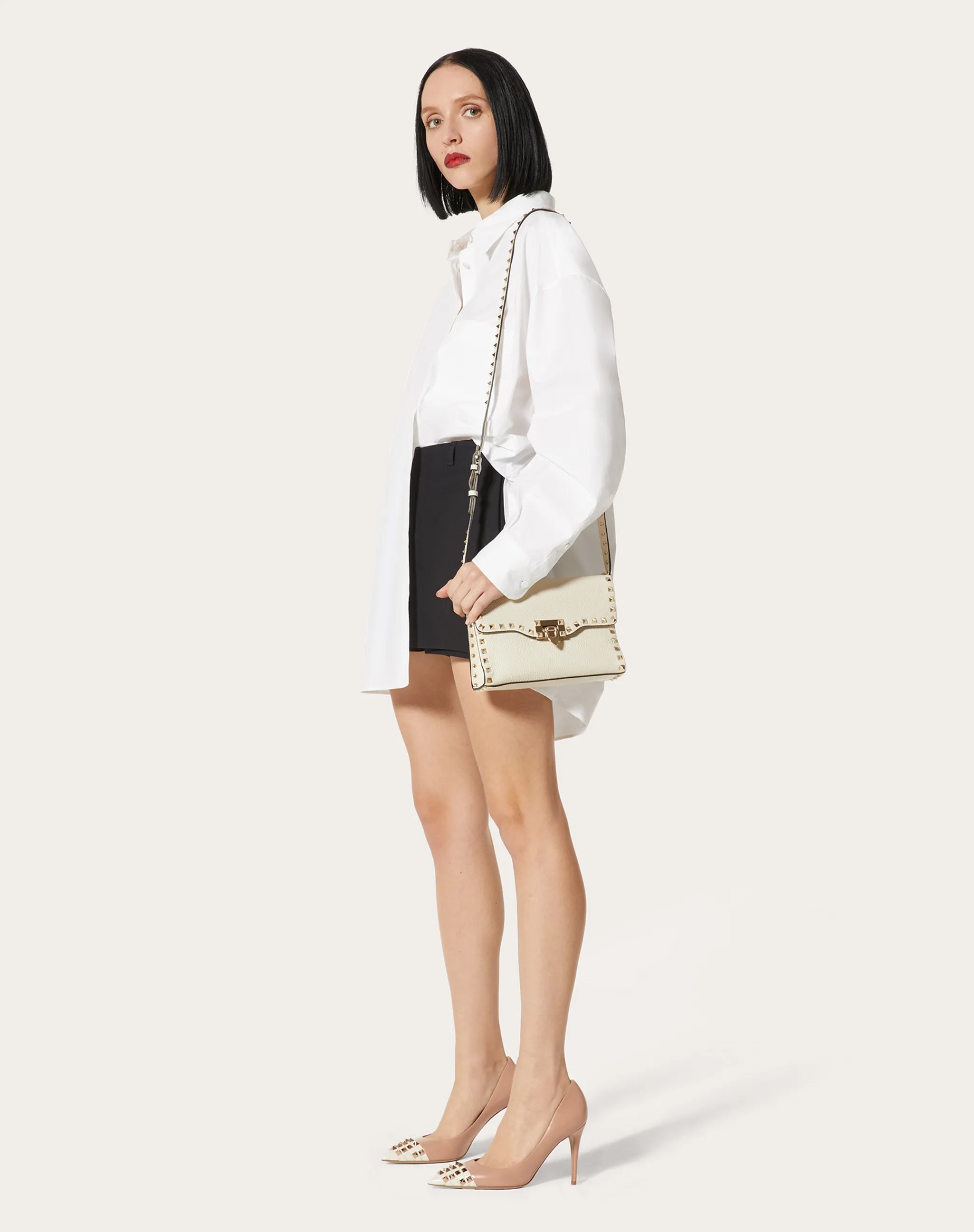 Valentino Rockstud Crossbody Bag In Nude
