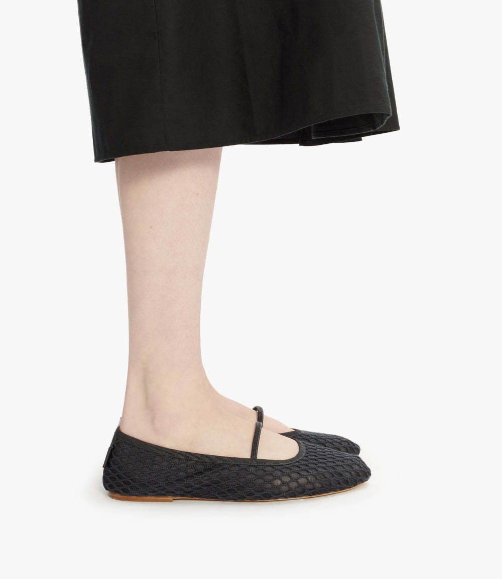 Apc Embroidered Ballerina Shoes In Black