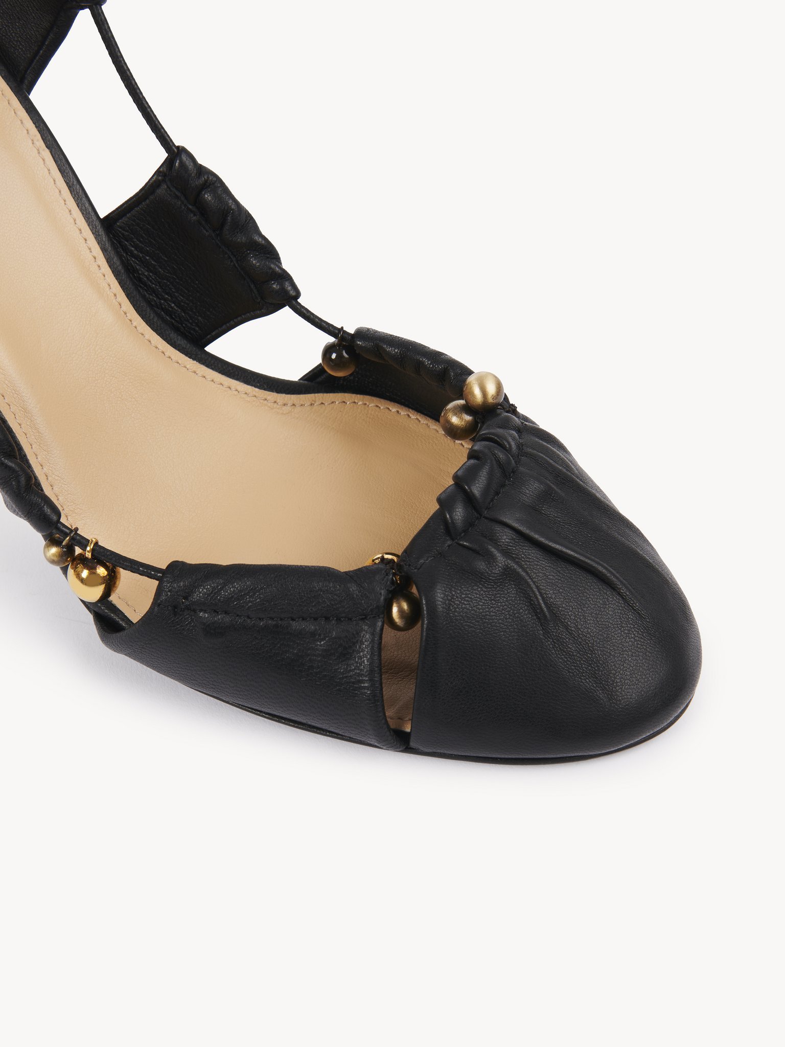 Chloé Luna 90 Deconstructed Leather Pumps In Black
