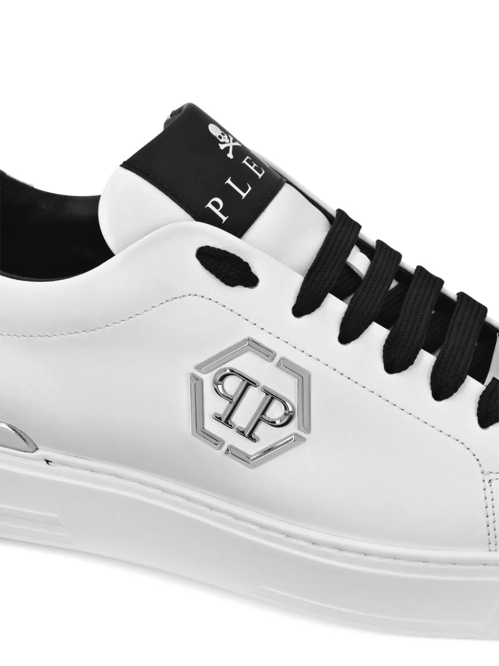 Philipp Plein Hexagon Low Top Sneakers In Black