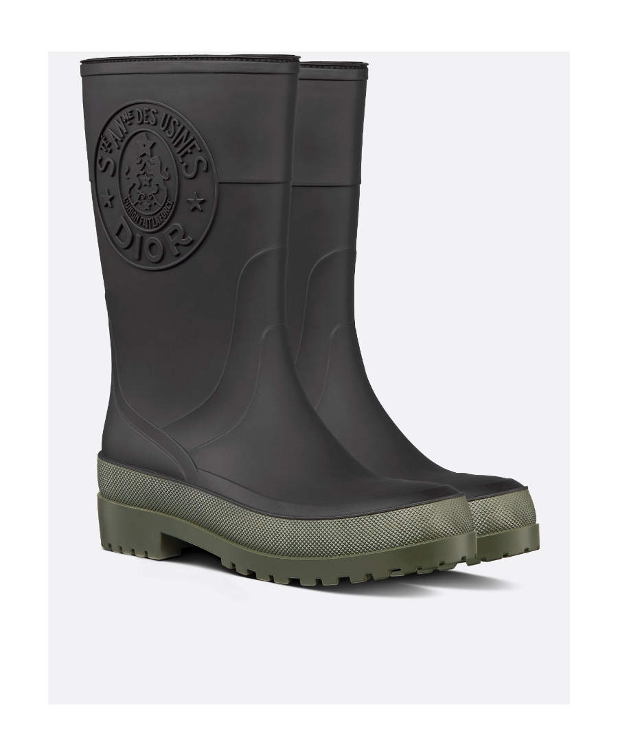 Dior Logo Embossed Round Toe Rain Boots In Black