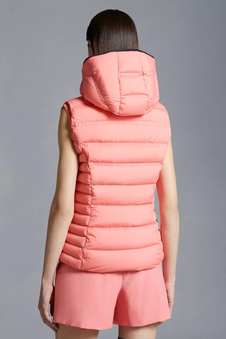 Moncler Aliterse Quilted Shell Down Vest In Pink