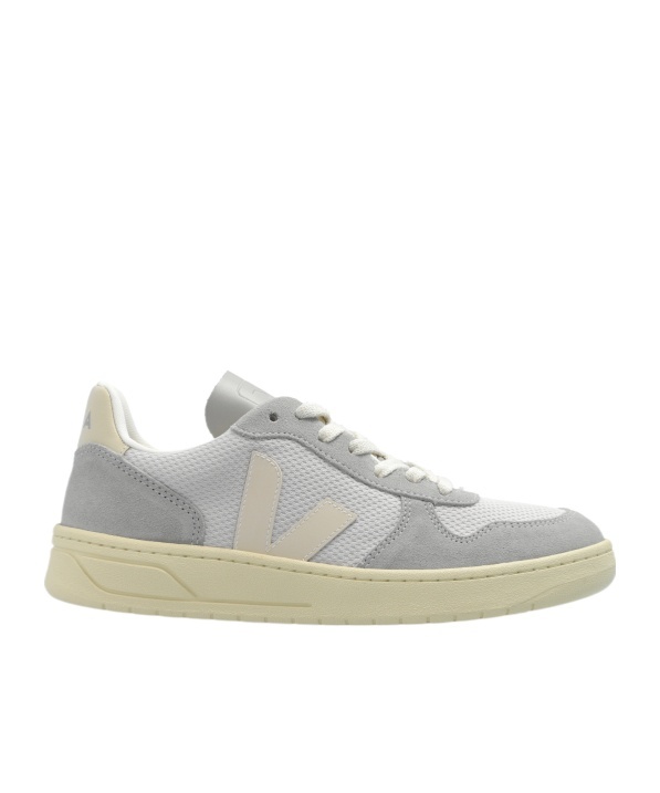 Veja Laced Sneakers In Gray