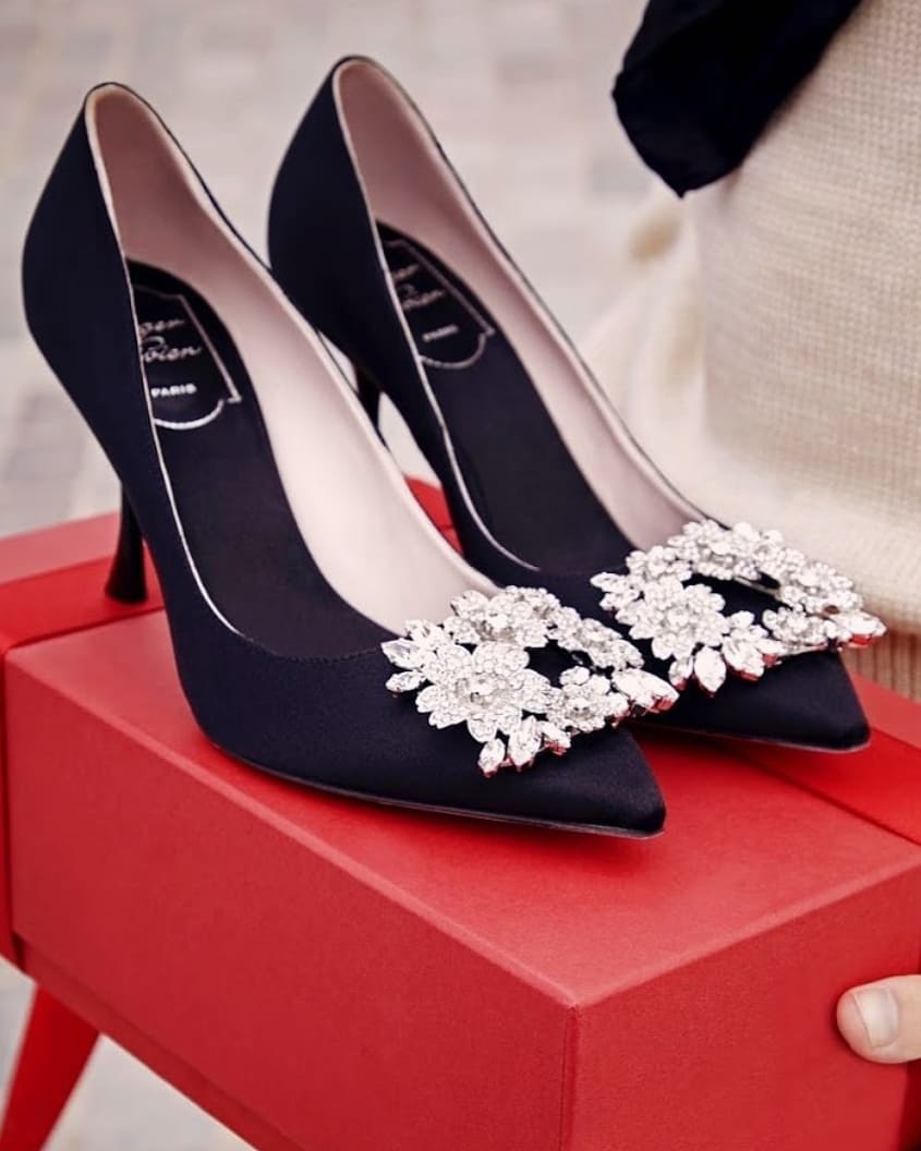 Roger Vivier Efflorescence 65 Satin Pumps In Black